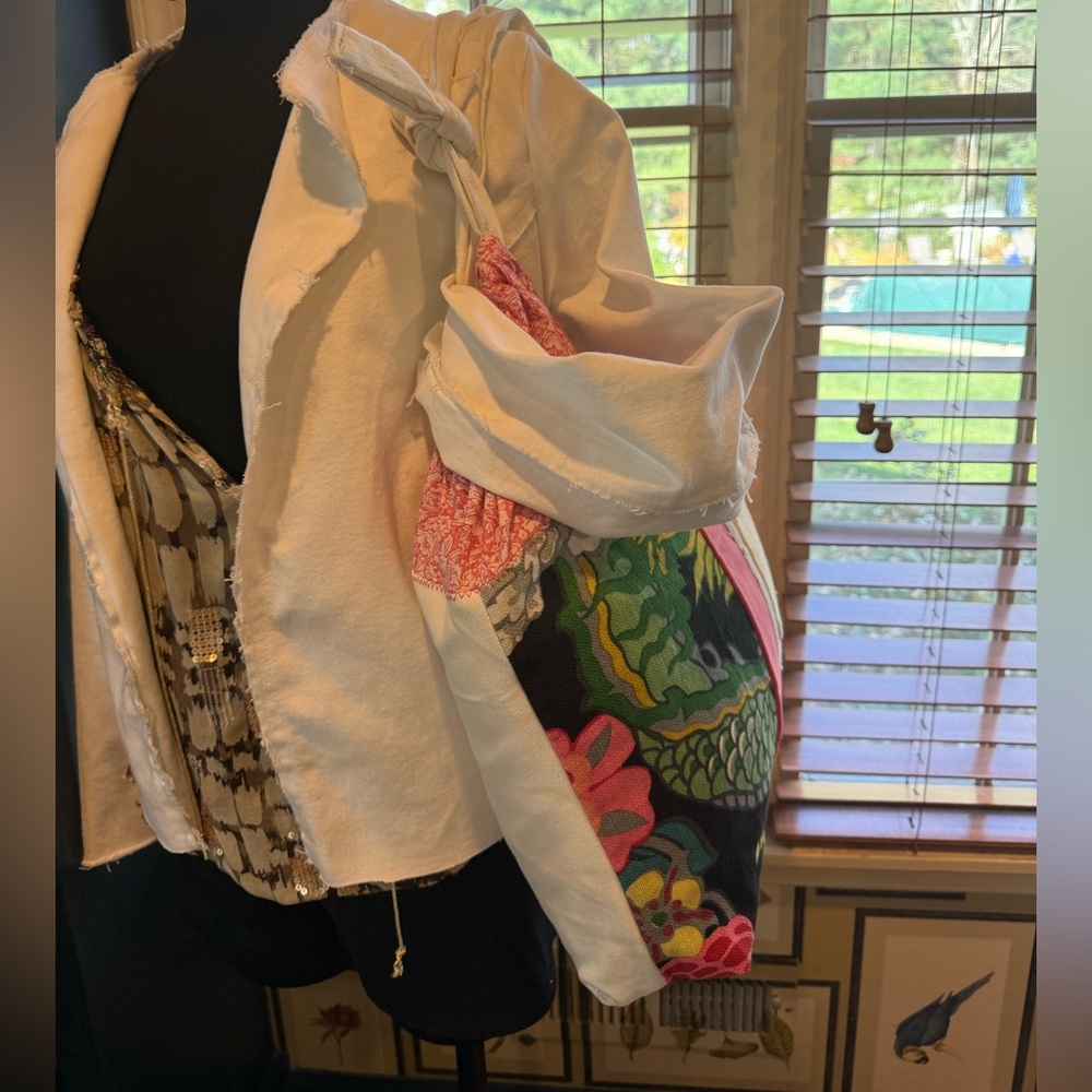 Custom tote - Picture 4 of 6